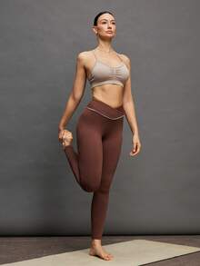 Activina 重叠腰部无缝运动紧身裤 - 棕色 - 查看 8