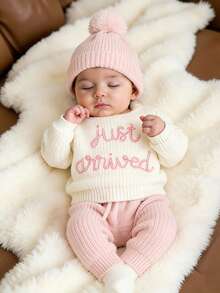 SHEIN 3Pcs Set Baby Hospital Arrival Announcement Outfit 1-3 Month Baby Knitted Tops And Pants With Hat Newborn Photo Shoot Props Neutral Baby Coming Home Outfit - Baby Pink - View 1