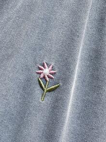 SHEIN Vintaside Kids 这款女童夏季时尚大领水洗牛仔连衣裙，适合购物、聚会、居家休闲、户外活动或度假，为您在夏季提供舒适时尚的外观。 - 淺色水洗藍 - 查看 5