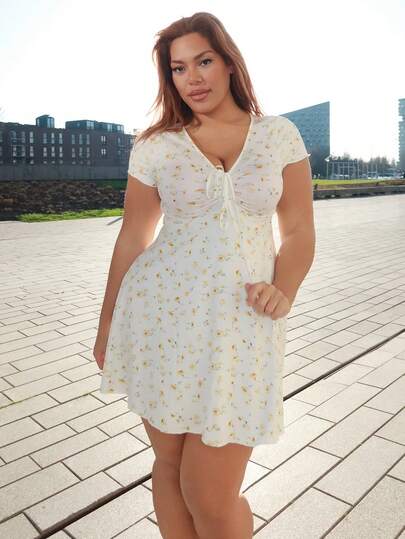 MelDlgn Ditsy Floral Casual Dress For Women, Fashionable For Summer,Flowy Dress Valentine's Day Outfit