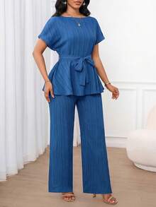 SHEIN Lady 女士纯色休闲优雅通勤提花面料两件套，宽松腰身A字下摆，短袖上衣搭配宽松直筒裤，适合春、夏、秋季穿着，可作度假装、女士办公室装、返校装、教堂装、外出装、机场通勤装等。 - 寶藍色 - 查看 6