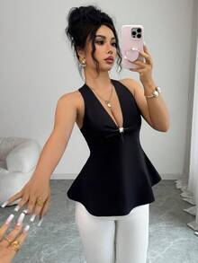Rafferiza Women's Sexy Elegant Outdoor Wear, Black Deep V-Neck Metal Buckle Decor Vest, Spring/Summer - Black - View 3