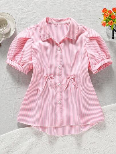 SHEIN Vintaside Kids Áo sơ mi tay ngắn kẻ sọc mềm mại, cài cúc phía trước, tay phồng, eo xếp ly, dáng chữ A, thích hợp cho đi làm, đi nghỉ mát và thư giãn, mùa hè.
