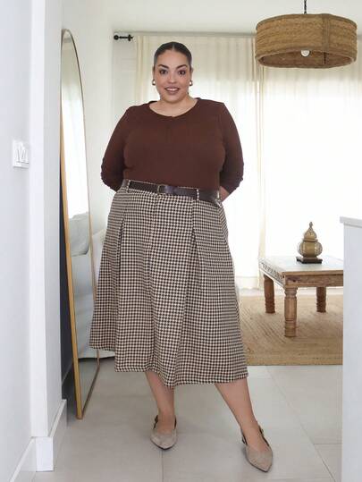 Pretty and Ole 大码复古格子褶皱 A 字裙