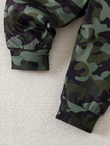 SHEIN Playful Pals Bộ 2 món áo thun ngắn tay in chữ khối màu sắc và quần cạp chun cho bé trai, thích hợp mặc hàng ngày, trang phục bé trai, mùa thu, phù hợp cho bé trai 3 tuổi, quần áo trẻ sơ sinh và trẻ nhỏ, mùa thu - Nhiều màu - Xem 7