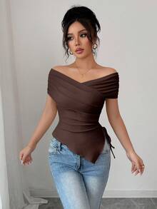 SHEIN PETITE 女士纯色露肩不对称下摆修身T恤 - 酒紅色 - 查看 5
