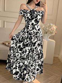 Celisse Women's Watercolor Tie Dye Blue & White Porcelain Floral Decor Cinching Waist Long Dress, Elegant For Spring/Summer - Black - View 5