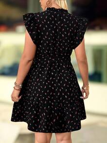 SHEIN PETITE CURVE Petite系列加大码女士休闲无袖A字连衣裙，饰有小碎花图案，春夏款 - 彩色 - 查看 2