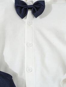 SHEIN 三件套男婴正式绅士风套装，包括长袖白衬衫配领结、双排扣马甲和长裤，适合生日派对、晚宴、婚礼、比赛表演、周岁生日、洗礼等正式场合，时尚优雅的婴儿婚礼服饰。 - 藏蓝色 - 查看 4