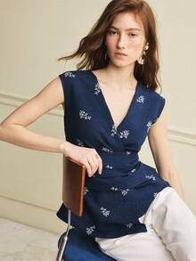 Écloséra Women's French Vintage Navy Blue Floral Sleeveless Shirt,Elegant Summer Brunch Textured Soft Fabric Embroidered Casual Vacation Blouse Top - Navy Blue - View 1