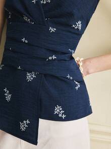 Écloséra Women's French Vintage Navy Blue Floral Sleeveless Shirt,Elegant Summer Brunch Textured Soft Fabric Embroidered Casual Vacation Blouse Top - Navy Blue - View 4