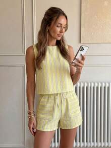 Easowa 女士休闲条纹无袖上衣和裤子两件套，夏季套装 - 黃色 - 查看 7