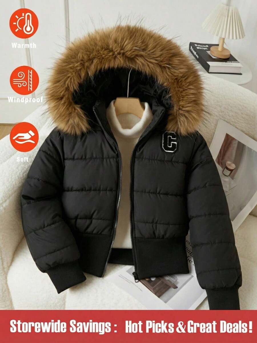 SHEIN Abrigo acolchado con capucha casual para niñas, cuello de piel marrón, logotipo bordado en el pecho, puños y bajo acanalados, bolsillos en diagonal, adecuado para compras, paseos, escuela, ir y venir del trabajo, viajes, se puede combinar con suéteres, mangas largas, pantalones - Negro - Ver 1