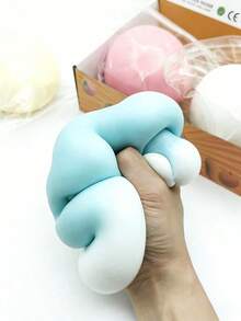 POKOJA LAND Pelota de estrés de rebote lento grande, pelota de queso líquido extra grande, herramienta de alivio del estrés de rebote lento, juguete de alivio del estrés silencioso, alivia la ansiedad, pelota de ejercicio manual, pelota de terapia manual, adecuada para fiestas de cumpleaños, oficina, regalos de Navidad, relleno de calcetines navideños, alivia la ansiedad, el estilo y el color son aleatorios - Multicolor - Ver 10