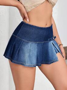 Flexra Women's Chicken Eye Buckle Design Pleated Fashion Denim Skorts - Blue - View 10