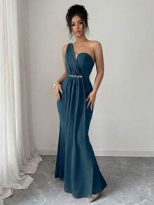 SHEIN Elenzya 优雅浪漫的精致女士连衣裙，采用不对称领口、收腰设计、鱼尾裙摆和珍珠装饰，适合派对和聚会等场合。 - 水鴨藍 - 查看 4