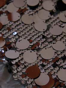 Aveloria Rosie Fashionable Sequin Embellished A-Line Mini Skirt, Versatile Party Wear, European And American Style, Autumn/Winter - Black - View 6