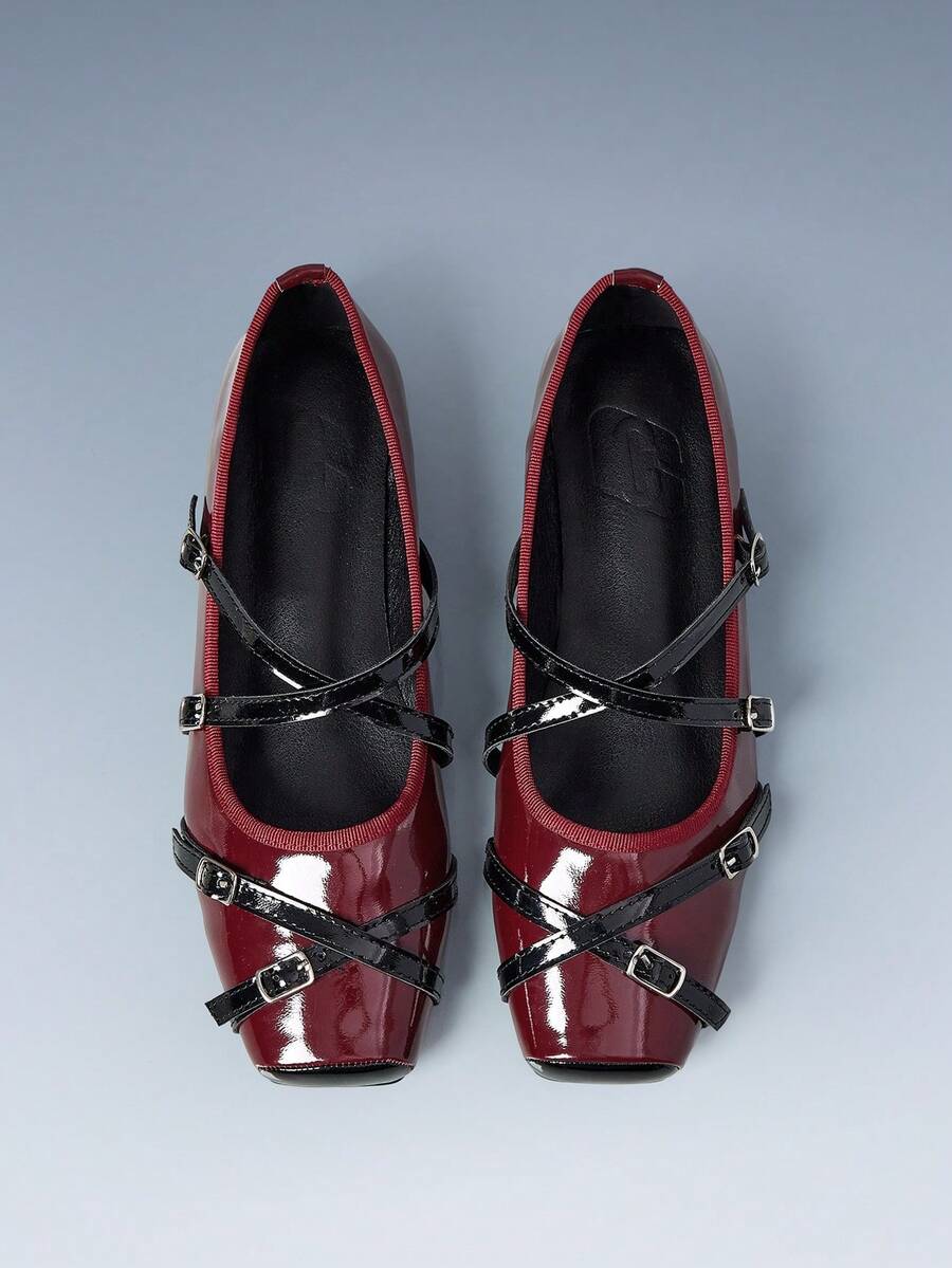 CUCCOO GRLICON 女士方头交叉搭扣休闲平底乐福鞋，机车风穿搭，酷女孩必备，适合春夏、度假、旅行，2000年代风格 - 櫻桃紅 - 查看 1