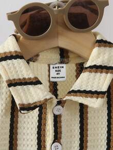 男童休闲短袖衬衫搭配破洞牛仔裤 - 杏色 - 查看 3