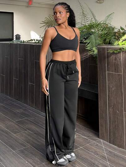 Tyla Gomez 夏季运动休闲徽标图案宽松运动裤