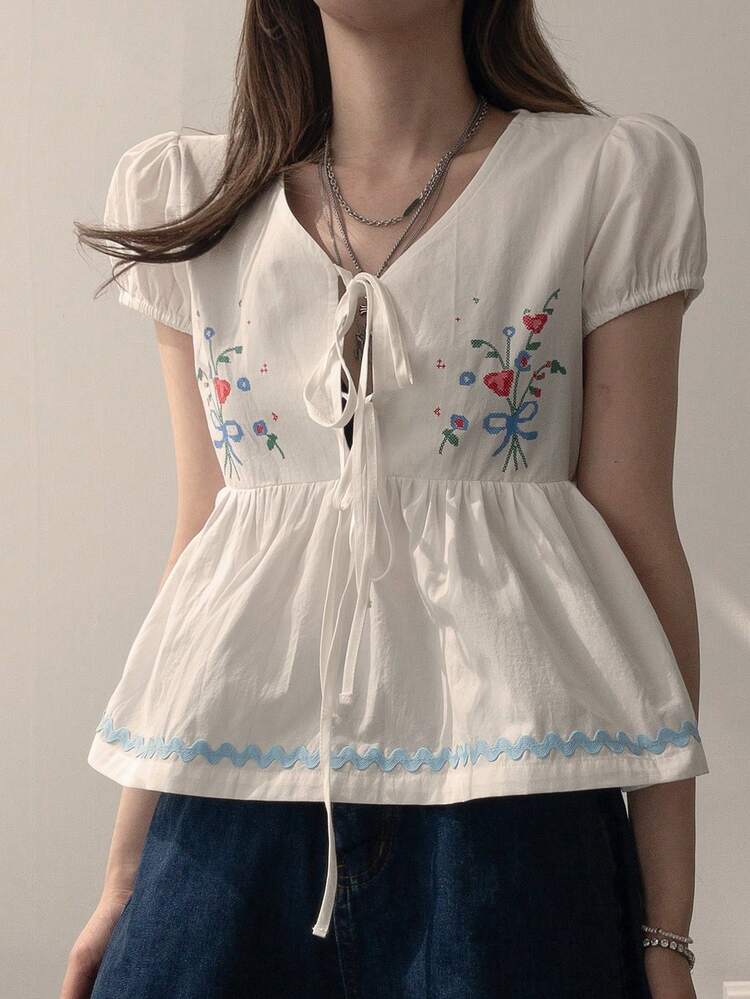Women's V-Neck Petal Sleeve Korean Style Embroidered Blouse, Summer