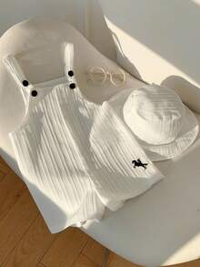 SHEIN 男女宝宝通用款白色休闲百搭连体衣套装，包含围兜裤和遮阳帽，适合春夏季居家或户外穿着。 - 白色 - 查看 7