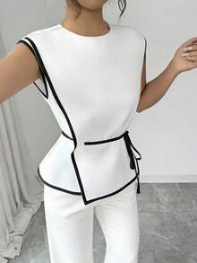 SHEIN Elenzya 女士时尚针织无袖上衣，不对称下摆系带设计，搭配深色喇叭裤，复古优雅造型，适合约会、日常通勤、春夏穿着。 - 白色 - 查看 6