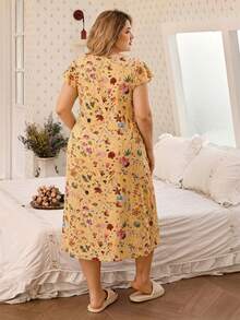 CottageSlumber 大码女式黄色底彩色花卉数码印花圆领双层荷叶边蝴蝶结柔软舒适罗纹针织面料喇叭袖中长连衣裙，休闲乡村风格，可作睡衣穿着 - 黃色 - 查看 2