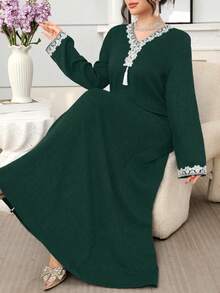 Al Najma Embroidered Loose Elegant Long Sleeve Turkish & Arabic Traditional Maxi Dress For Women - Dark Green - View 3