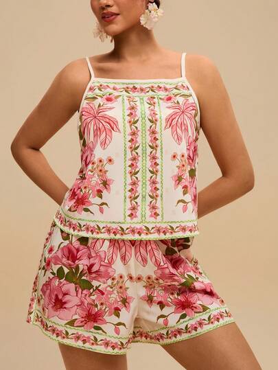 Travachic Bộ đồ mùa hè cỡ lớn dành cho nữ, gồm quần short in họa tiết và áo hai dây dáng rộng kiểu retro, thích hợp mặc đi biển.