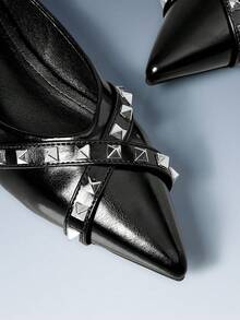 CUCCOO GRLICON Women's Shoes Willow Nail Decorative Pointed Flat Shoes - Black - View 4