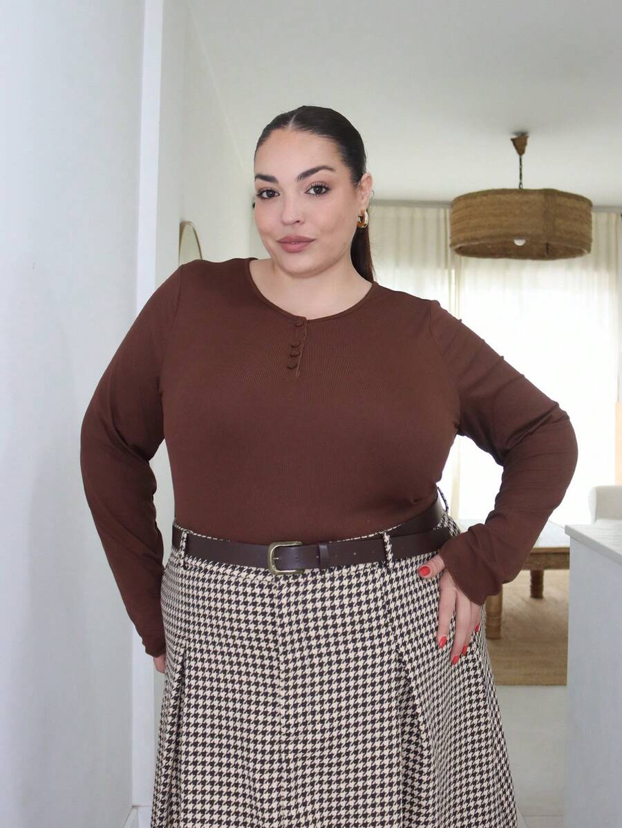 Pretty and Ole Plus Size Notched Collarline Long Sleeve T-Shirt With Slit,Fall Clothes - Coffee Brown - View 1
