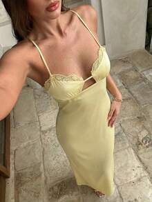 Aloruh Vestido elegante y romántico para cita/boda, vestido de satén sin espalda de color amarillo gris sólido con parches de encaje, amarillo crema - amarillo ganso - Ver 5