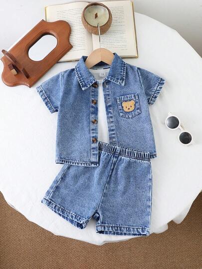 SHEIN Playful Pals 男婴夏季蓝色牛仔套装，时尚翻领短袖开衫搭配短裤，简约风格，宽松版型，适合外出、休闲穿着、日常运动、派对活动等场合。