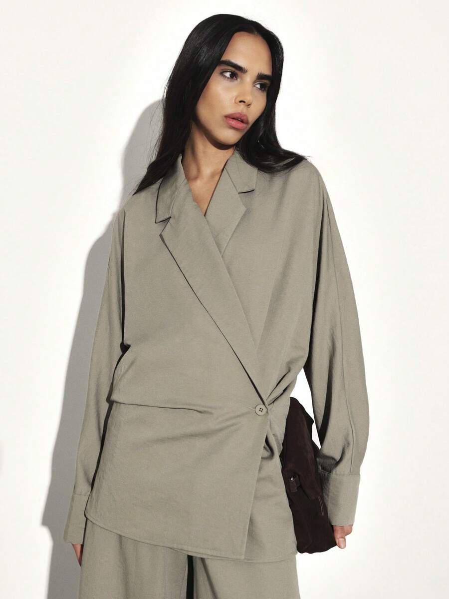 KSTM 女士轻薄裹身式西装外套，翻领设计，纽扣闭合，适合职业办公场合穿着 - 灰色 - 查看 1