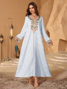 Al Najma Áo Kaftan thêu hoa phối sequin jacquard. - Màu xanh lam - Xem 5
