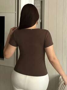 Dazy Plus Camiseta de manga larga versátil de talla grande, ajustada, de unicolor con encaje de contraste, para el verano - Marrón - Ver 2