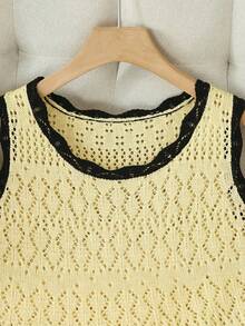 SHEIN Franclia 新款简约夏日度假风优雅镂空波浪领性感吊带背心修身显瘦沙滩度假撞色无袖针织女式毛衣两件套 - 淡黃色 - 查看 5