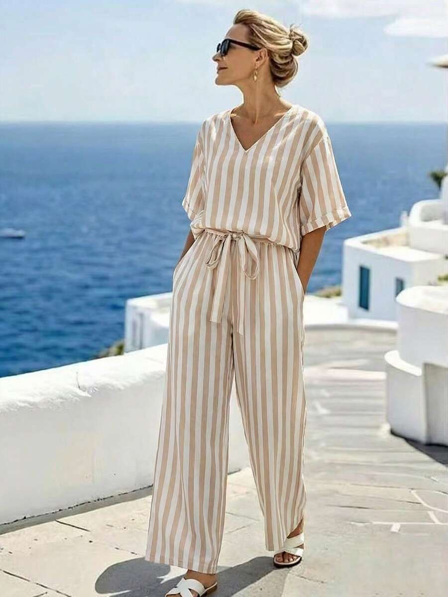 Parysyn 大码梭织休闲度假条纹夏季两件套 女士条纹两件套 女士休闲两件套 女士夏季家居服套装 女士裤装两件套 夏季度假套装 女士夏季套装 女士夏季套装 女士度假套装 女士度假套装 两件套休闲套装 女士夏季套装 希腊度假套装 女士两件套休闲装 - 卡其色 - 查看 1