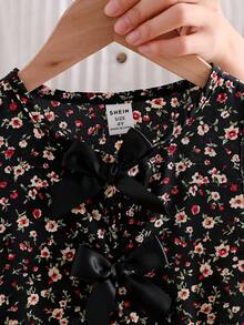 SHEIN Vintaside Kids 女童新款清新碎花两件套，蝴蝶结装饰无袖上衣+配套阔腿裤，甜美可爱时尚日常穿搭，春夏假日 - 黑色 - 查看 9