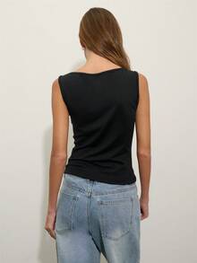 Nöista Sleeveless Black Top With Boat Neckline And Big Silver Eyelets On It, Slim Fit And Regular Length. Summer Outfit, Beach, Casual Look, Easter, Pring, Holiday, Vacay, Vactions Look. - Black - View 2