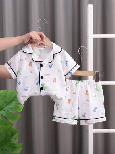 SHEIN 幼儿男童休闲恐龙印花短袖短裤两件套，舒适家居服