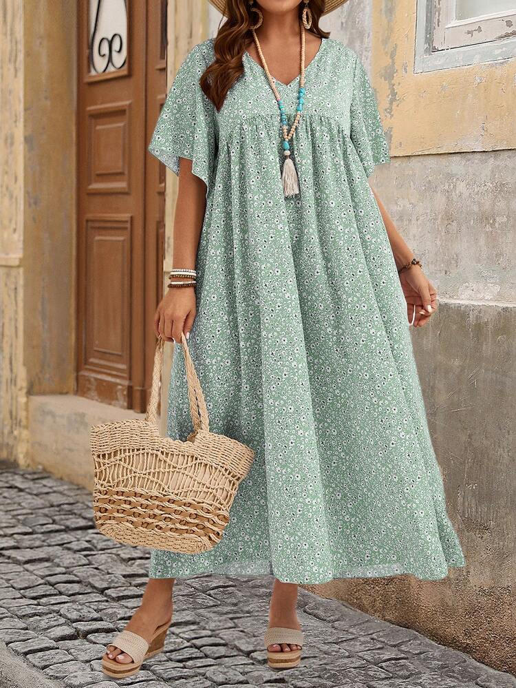 Plus Size Women's Summer Casual Vacation Country Loose Ditsy Floral V-Neck Short Sleeve Babydoll  Dress,Summer Outfits For Women ,Vacation Outfits Women ,Holiday Outfits For Women,Going Out Outfits,2026 New Clothes,Simple And Fashionable For Everyday Wear,Suitable For Summer, Vacation, Daily Wear, Festival Outfits For Women,Country Concert Outfit,Beach Outfits For Women,Flowy Dress