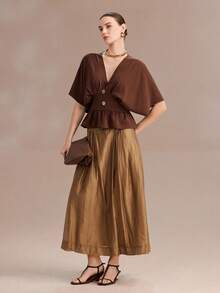 Uhlyne Camisa de mujer de verano de tela arrugada con cuello en V, mangas tipo murciélago, cintura ceñida y diseño de botones de madera con volante en el bajo, versátil para el trabajo y uso casual, en color marrón caramelo - Café integral - Ver 5