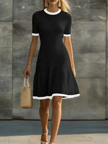 Ellegaria. Mẫu đầm len nữ thanh lịch ôm sát, gợi cảm, mới về mùa xuân/thu với thiết kế tinh tế. - Đen và trắng - Xem 10