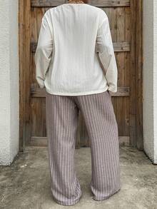 Dazy Plus 2 piezas Conjunto de ropa de casa informal, blusa suelta con bordado de caballo y pantalones largos, pijama para mujer talla grande - Blanco - Ver 2