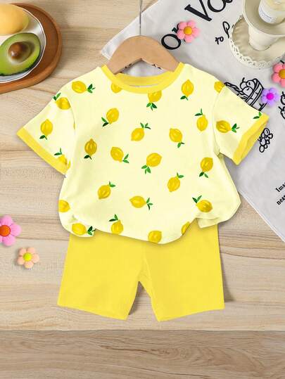 两件套女童柠檬印花圆领短袖上衣和纯色紧身短裤套装，适合夏季上学、居家、户外活动，可爱夏日装扮，韩版风格