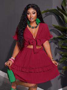 Slaydiva Đầm mini dáng chữ A tay ngắn màu hồng cánh sen lãng mạn, gợi cảm, phối bèo nhún, thắt dây ngực phía trước, chất liệu vải dệt họa tiết, cỡ lớn - Đầm xếp tầng chữ Z, đầm quấn quanh người cho nữ, đầm màu đỏ tía, đầm tay ngắn, đầm nữ. - Màu Đỏ Sâu - Xem 3