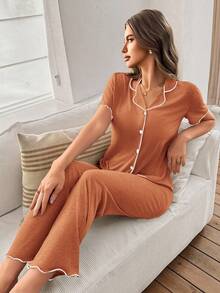 SHEIN 女士焦糖色极简V领短袖上衣和裤子家居服套装，轻盈花卉雪纺面料，休闲舒适 - 焦糖色 - 查看 3