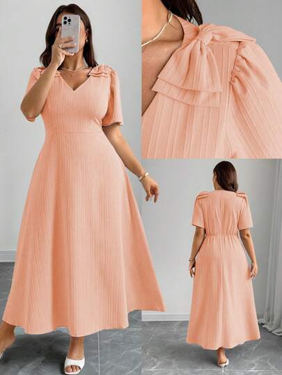 Vionelle Plus Size Textured Bow V-Neck Short Sleeve Dress